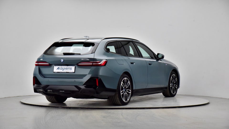 BMW i5 eDrive40 Touring M-Sport 5d