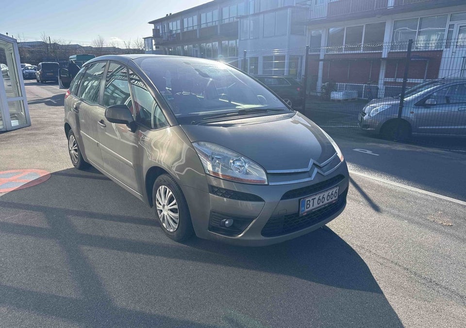 Citroën C4 Picasso 1,6 HDi 110 VTR E6G 5d