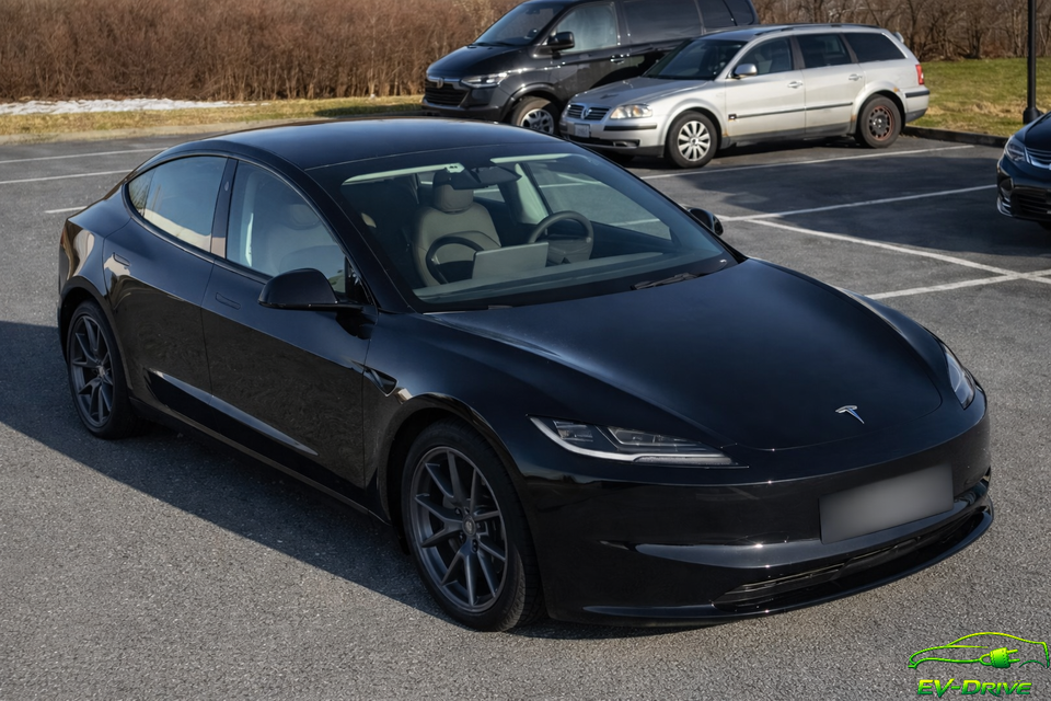 Tesla Model 3 Long Range AWD 4d