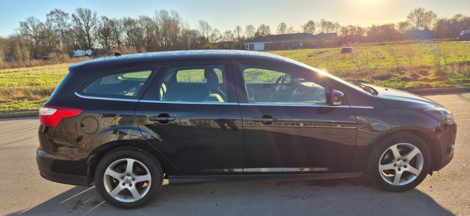 Ford Focus 1,0 SCTi 125 Titanium stc. ECO 5d