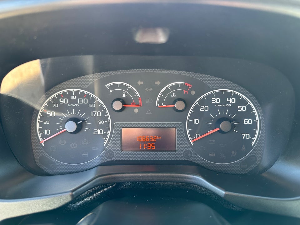 Citroën Nemo 1,3 HDi 75 Cityvan 5d