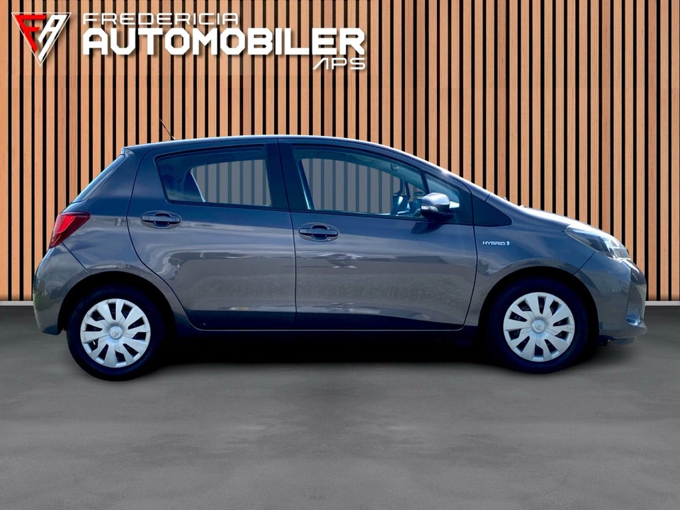 Toyota Yaris 1,5 Hybrid H2 e-CVT 5d