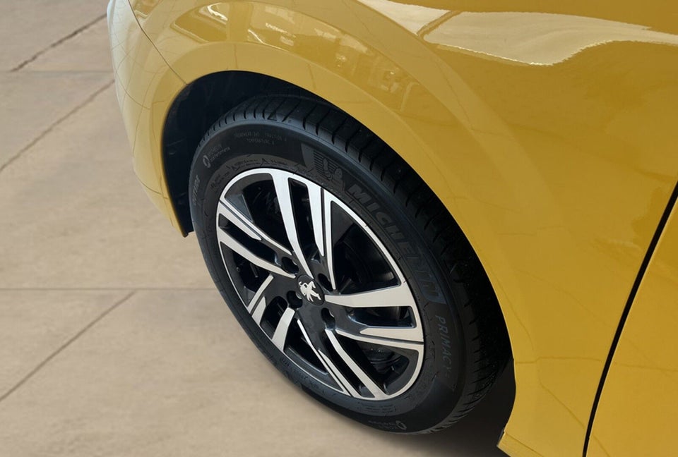 Peugeot 208 1,2 PureTech 100 Allure Sky 5d