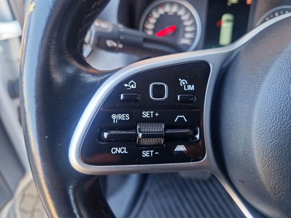 Mercedes Sprinter 214 2,2 CDi A1 Kasse-/Mandskabsvogn aut. FWD