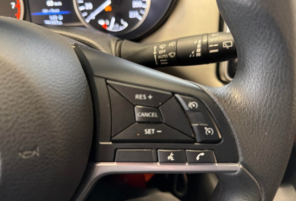 Nissan Micra 1,0 IG-T 92 Tekna 5d