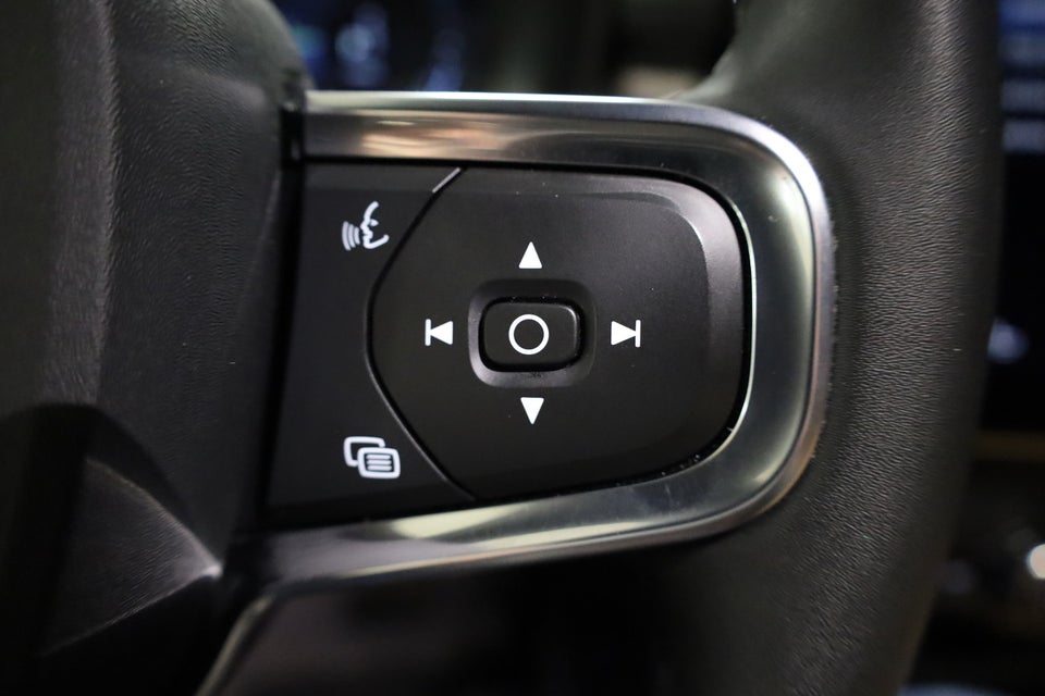 Volvo XC40 1,5 T4 ReCharge Inscription aut. 5d