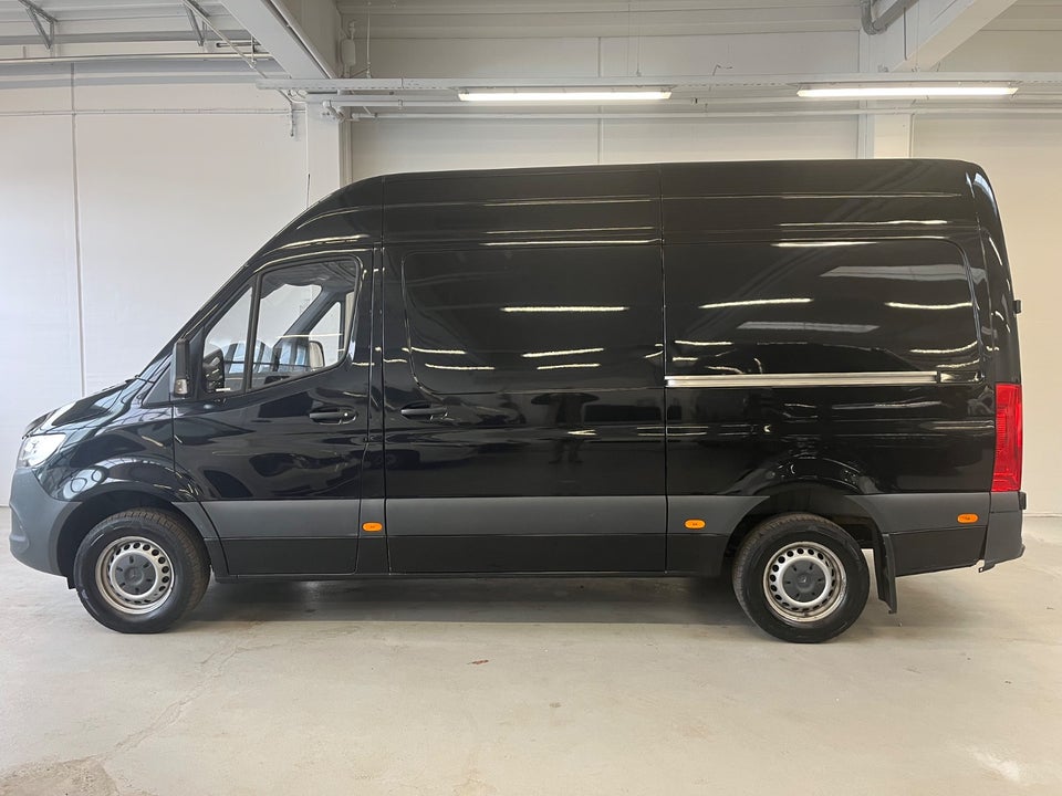 Mercedes Sprinter 317 2,0 CDi A2 Kassevogn aut. RWD