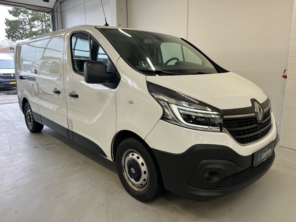 Renault Trafic T29 2,0 dCi 120 L2H1