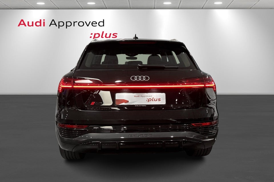 Audi Q8 e-tron 50 S-line quattro 5d