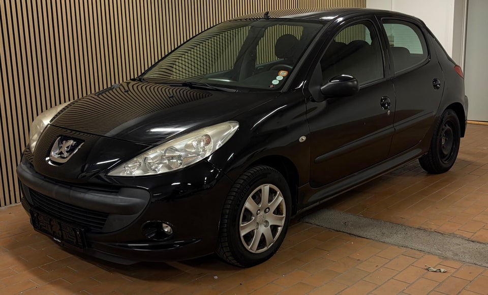 Peugeot 206+ 1,4 Comfort 5d