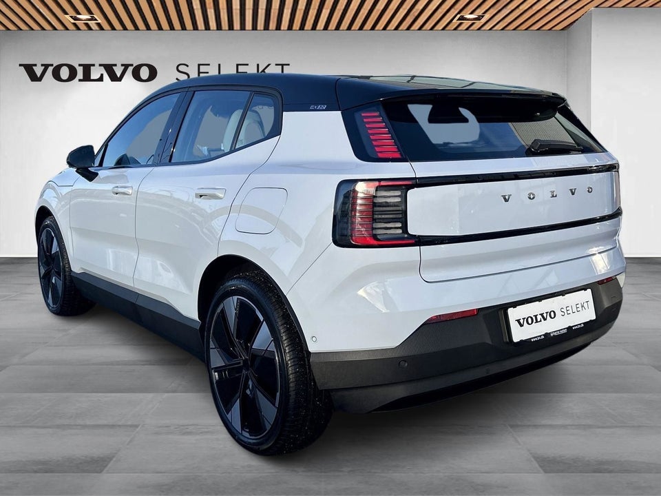 Volvo EX30 Extended Range Ultra 5d