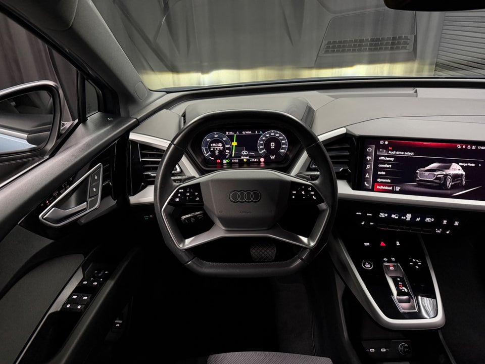 Audi Q4 e-tron 40 Advanced 5d
