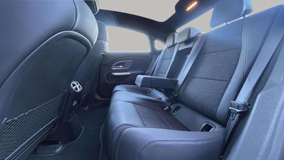 Mercedes CLA200 electric Progressive Advance Plus 4d