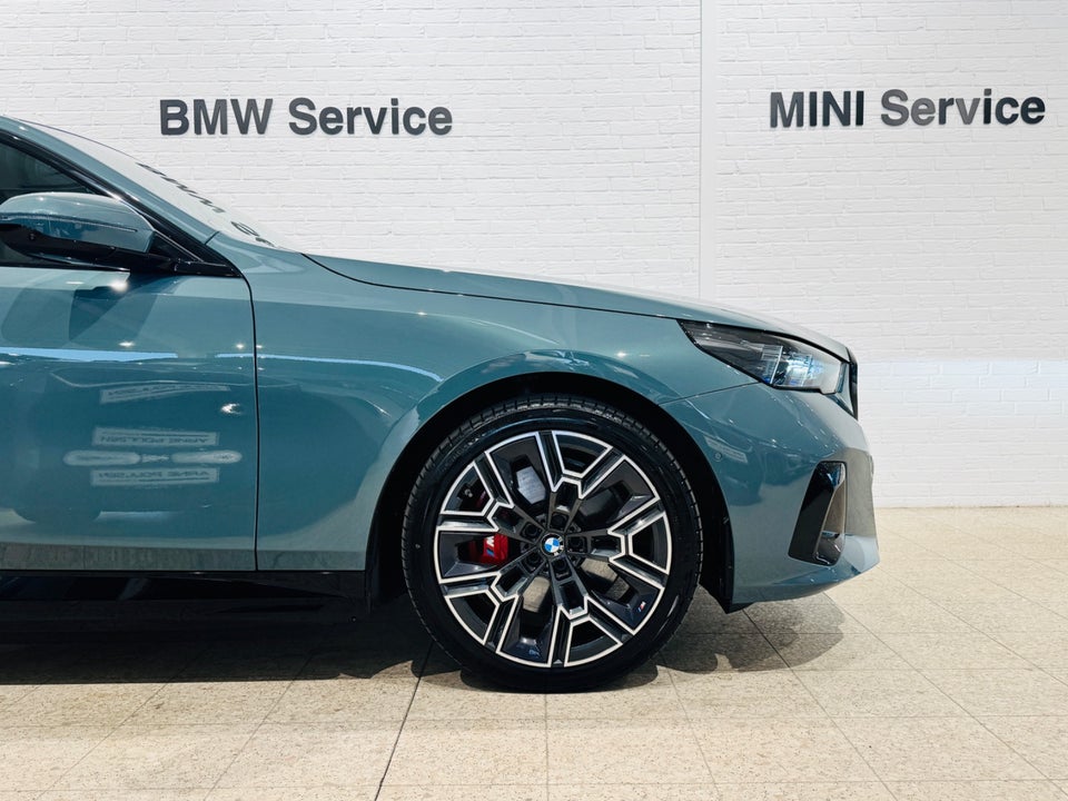 BMW i5 xDrive40 Touring Fully Charged 5d