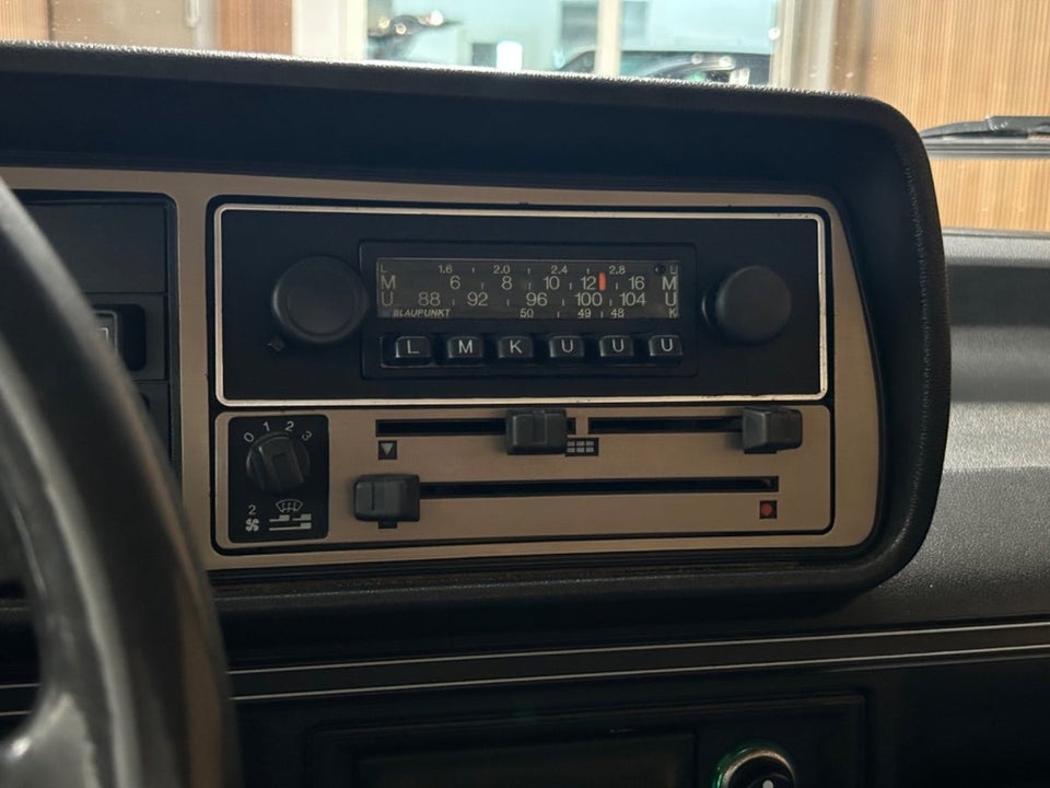 VW Jetta 1,3 2d