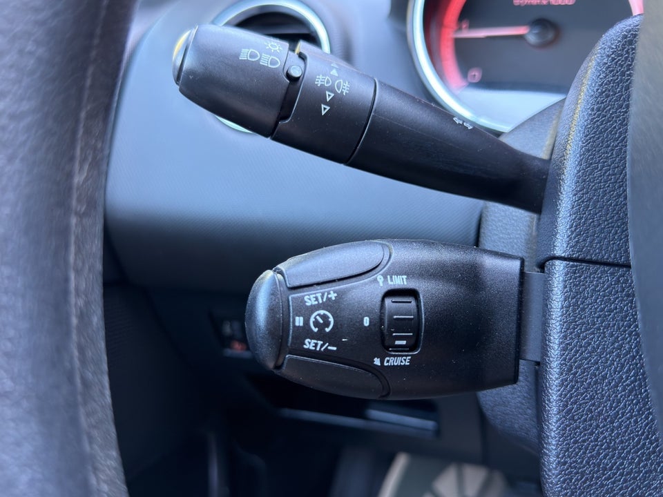 Peugeot 308 1,6 HDi 92 Access 5d