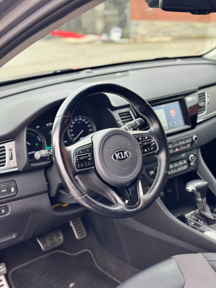 Kia Niro 1,6 PHEV Premium DCT 5d