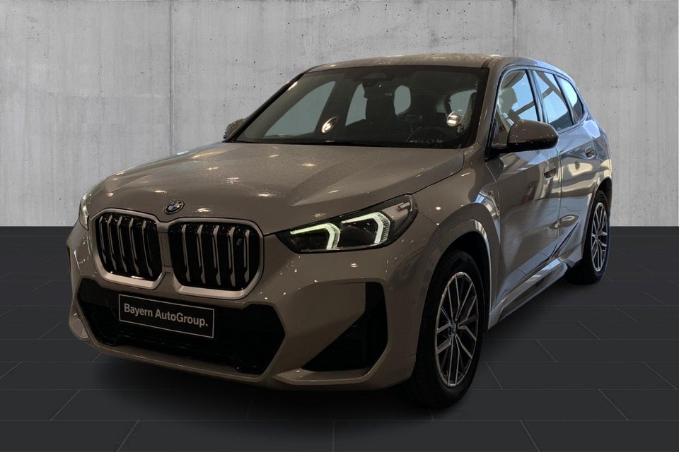 BMW iX1 xDrive30 M-Sport 5d