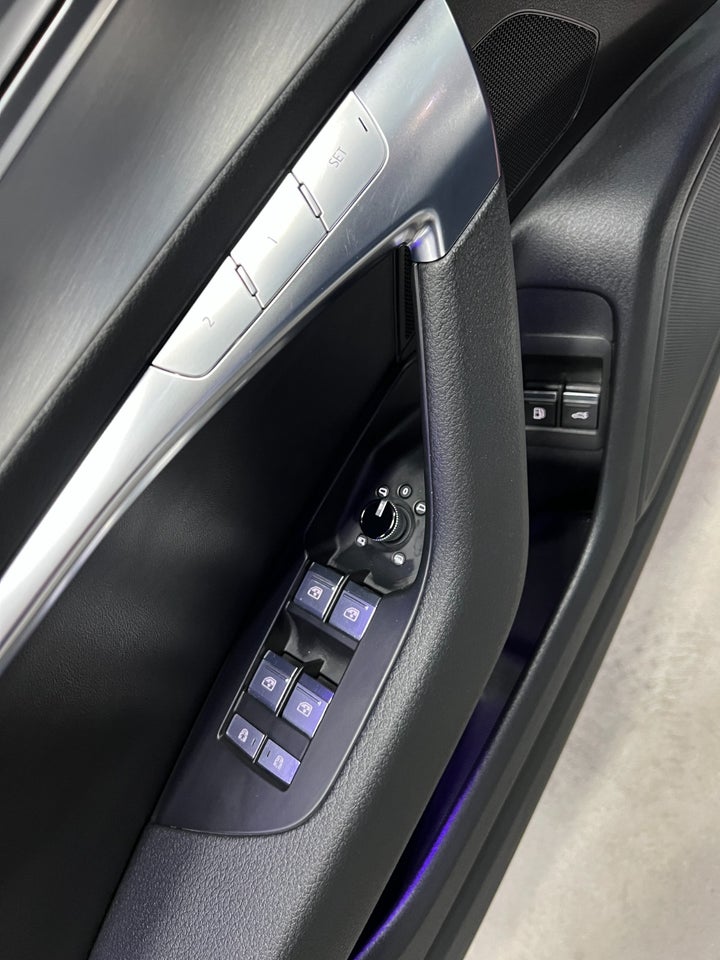 Audi A6 55 TFSi e S-line Avant quattro S-tr. 5d