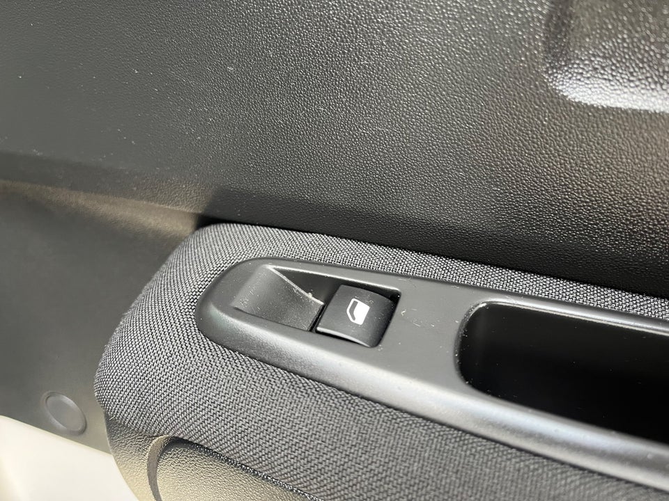 Citroën C3 1,2 PureTech 83 Shine 5d