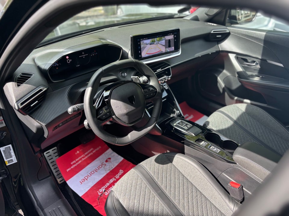 Peugeot 2008 1,2 PureTech 130 Allure EAT8 5d