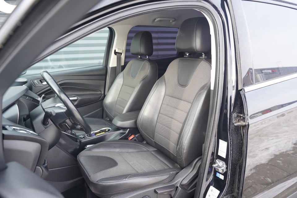 Ford Kuga 1,5 SCTi 150 Titanium 5d