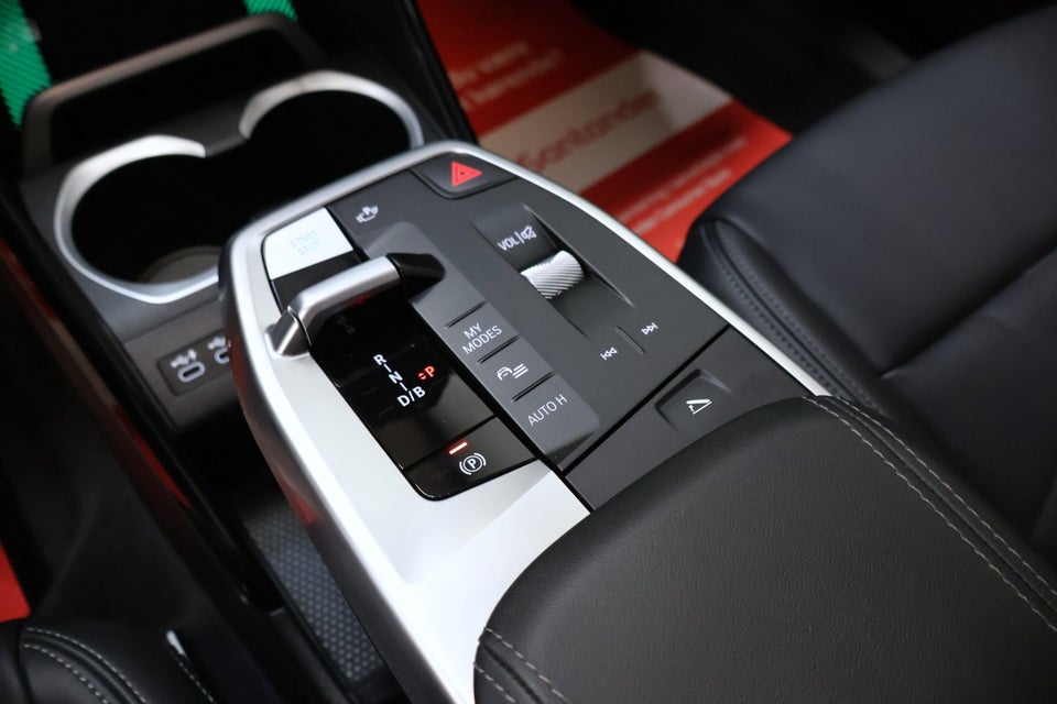 BMW iX1 xDrive30 X-Line 5d