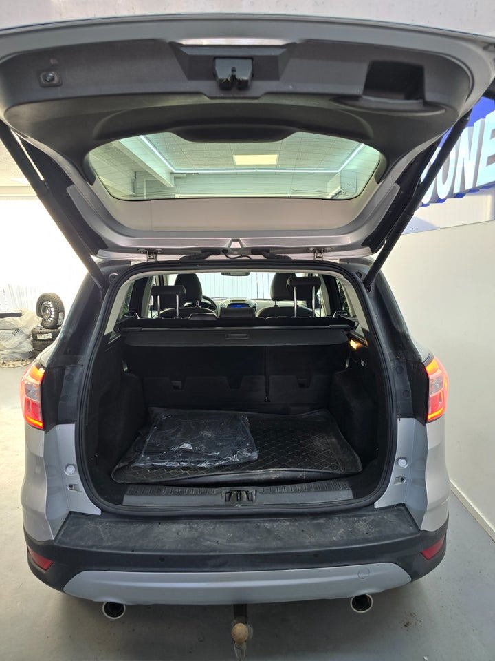 Ford Kuga 1,5 SCTi 150 Titanium 5d