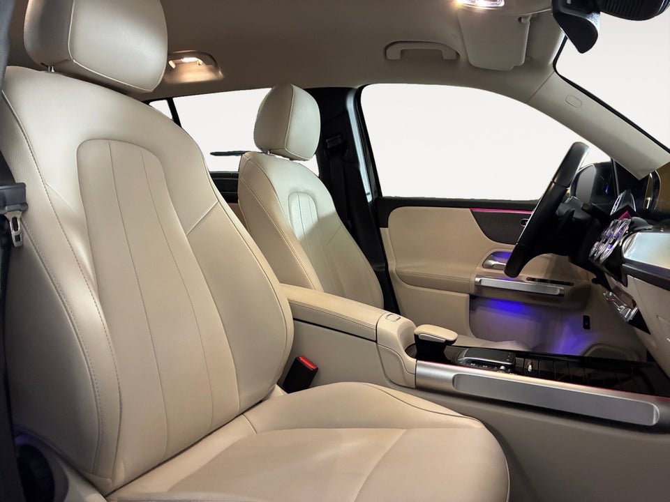Mercedes EQB350 Progressive Line 4Matic 5d