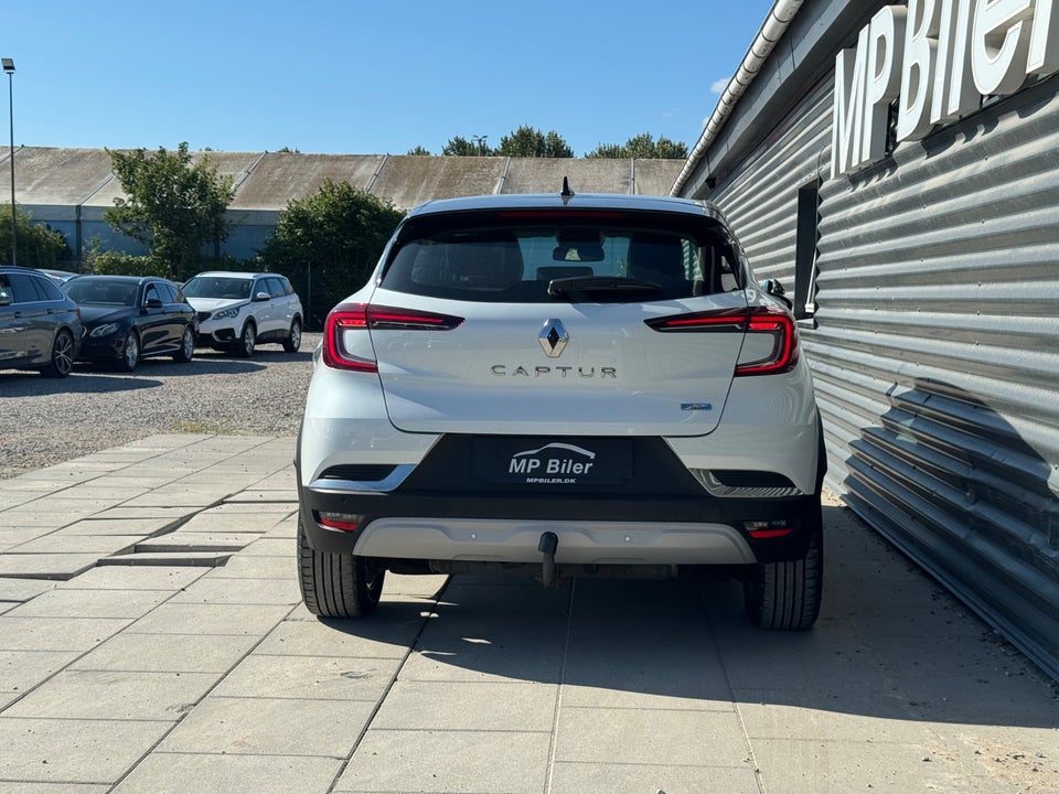 Renault Captur 1,6 E-Tech Intens 5d