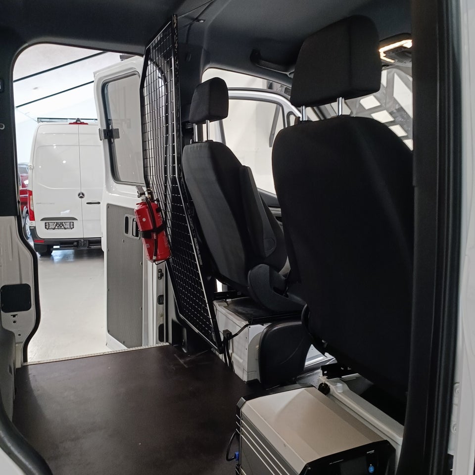 Mercedes Sprinter 317 2,0 CDi A3 Db.Kab aut. RWD 4d