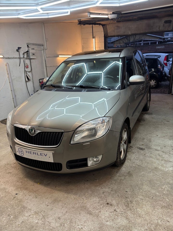 Skoda Roomster 1,6 16V Comfort aut. 5d