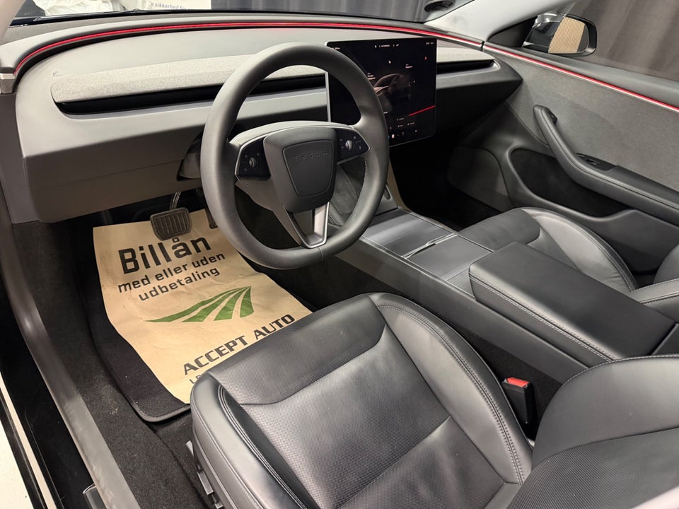 Tesla Model 3 RWD 4d