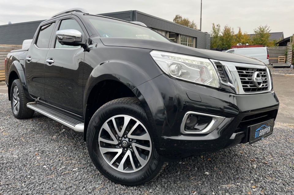 Nissan Navara 2,3 dCi 190 Db.Kab Tekna aut. 4d