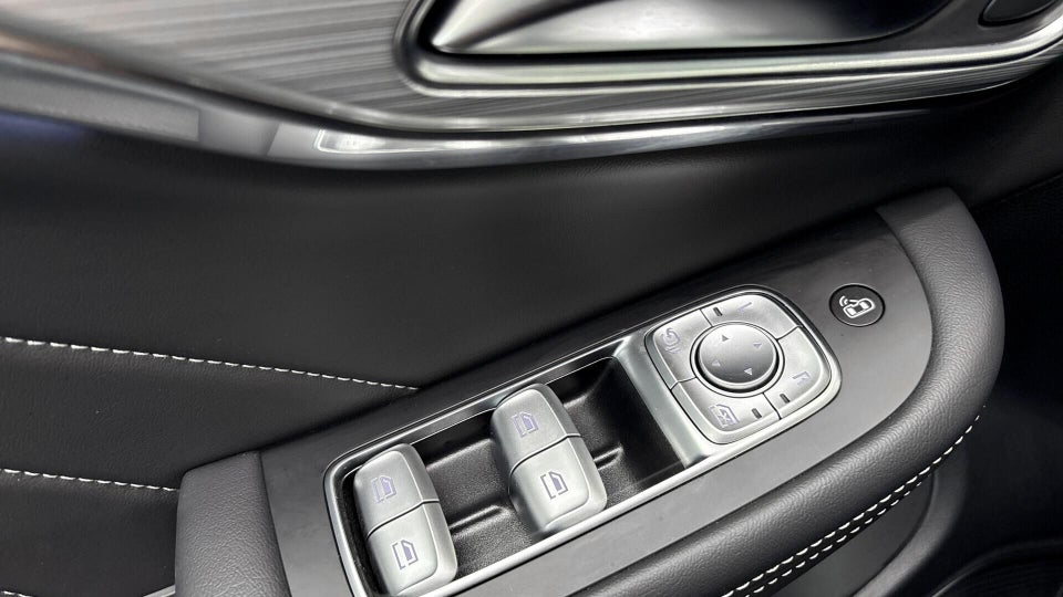 MG Marvel R Performance 5d