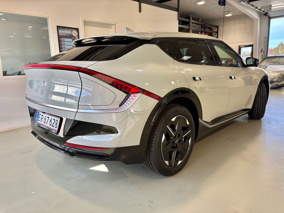 Kia EV6 84 Long Range Upgrade 5d