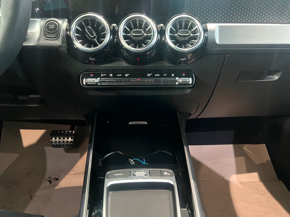 Mercedes EQB250+ AMG Advance 5d