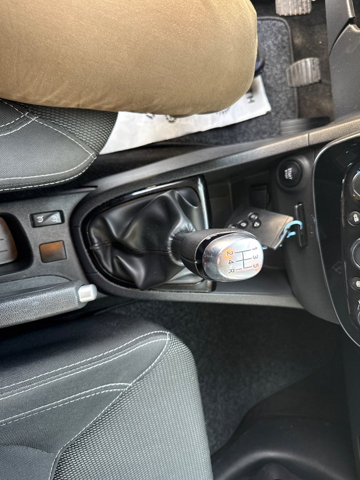 Renault Clio IV 0,9 TCe 90 Zen Sport Tourer 5d