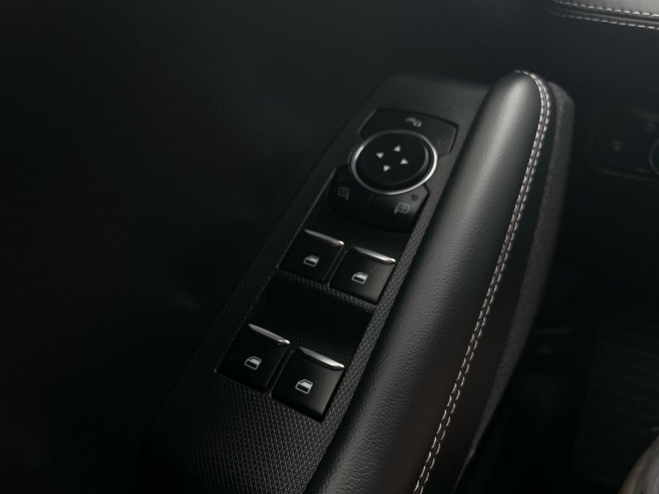 Ford Mustang Mach-E 70 Standard Range 5d