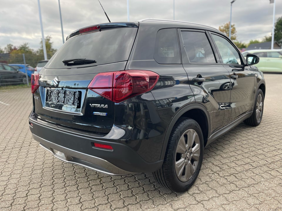 Suzuki Vitara 1,4 mHybrid Active 5d