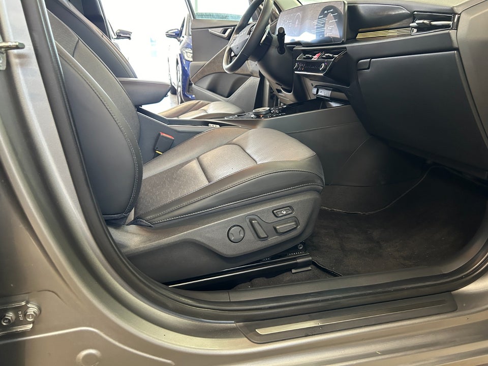 Kia Niro 64 EV Upgrade 5d