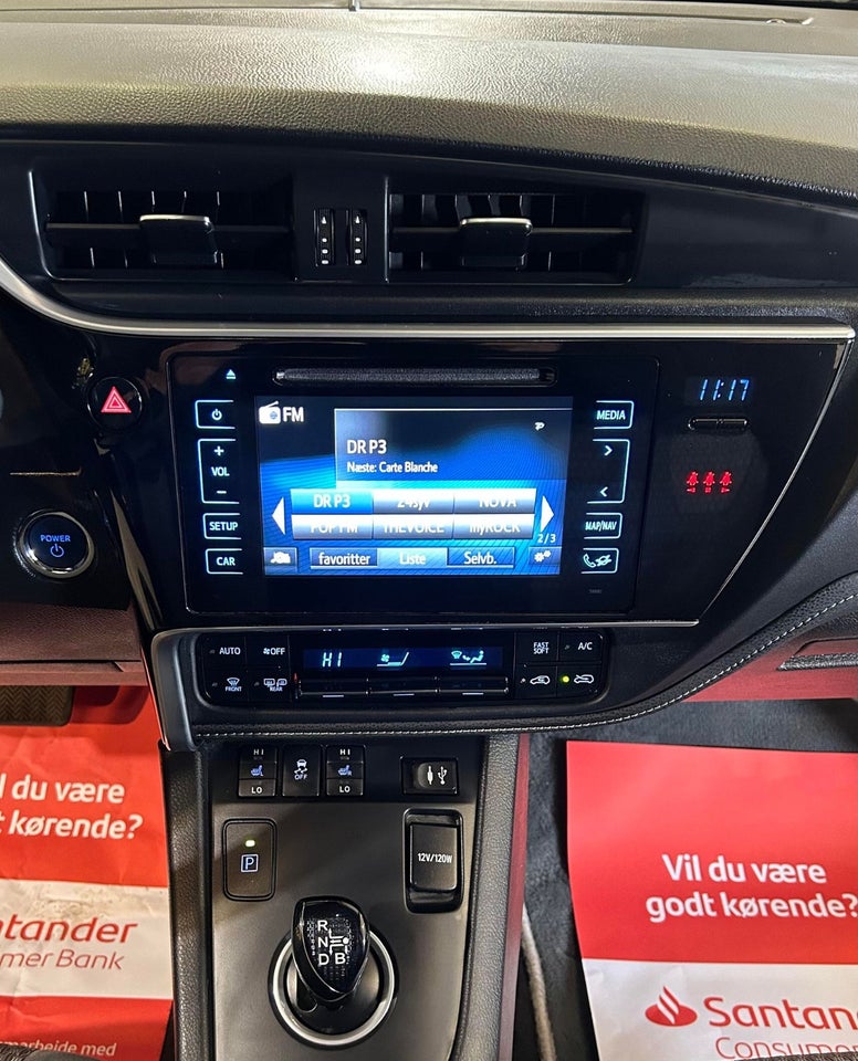 Toyota Auris 1,8 Hybrid Prestige Touring Sports CVT 5d