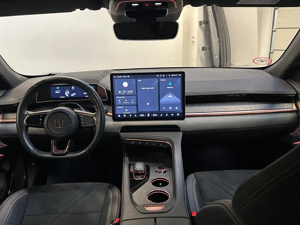 Zeekr 001 Performance AWD 5d