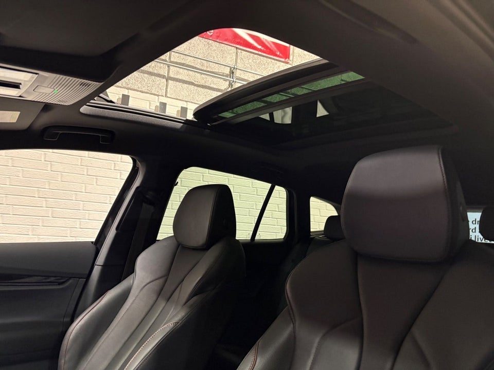 Skoda Enyaq 80x iV Founders Edition 5d