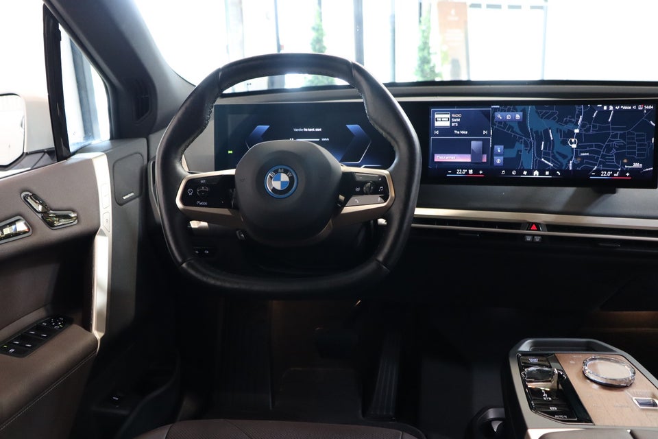 BMW iX xDrive40 Fully Charged 5d