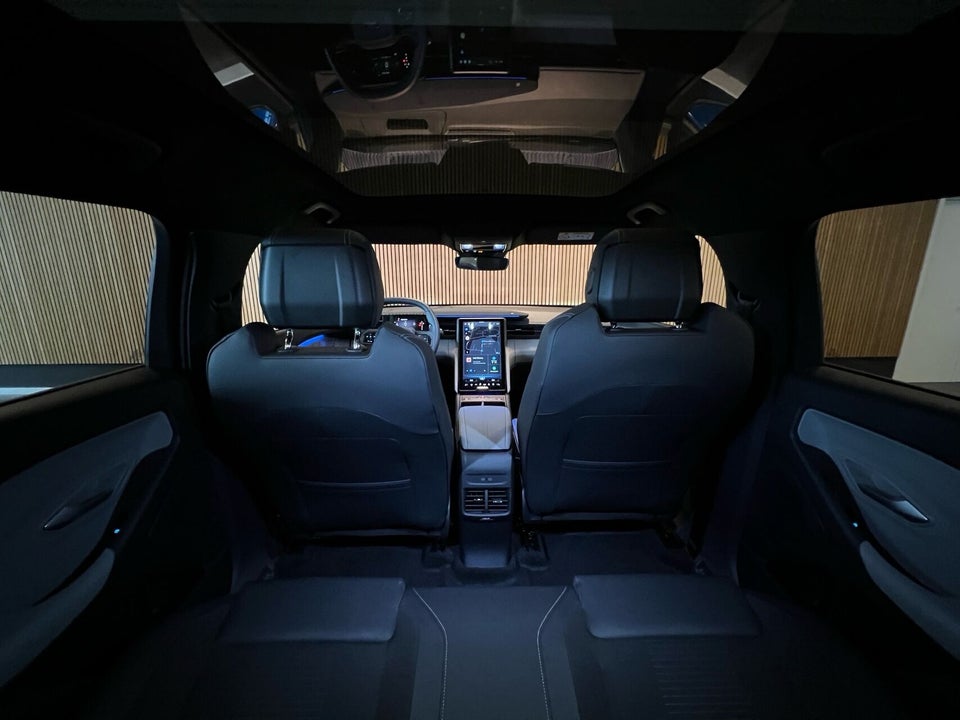 Ford Capri 77 Premium Extended Range 5d