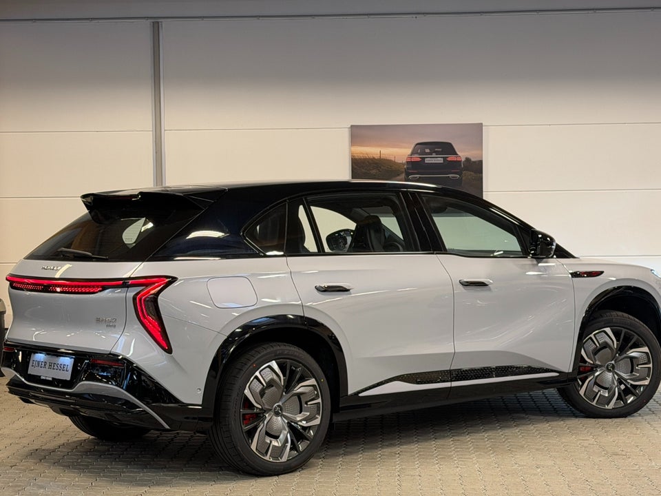 Hongqi EHS7 111 Exclusive 5d