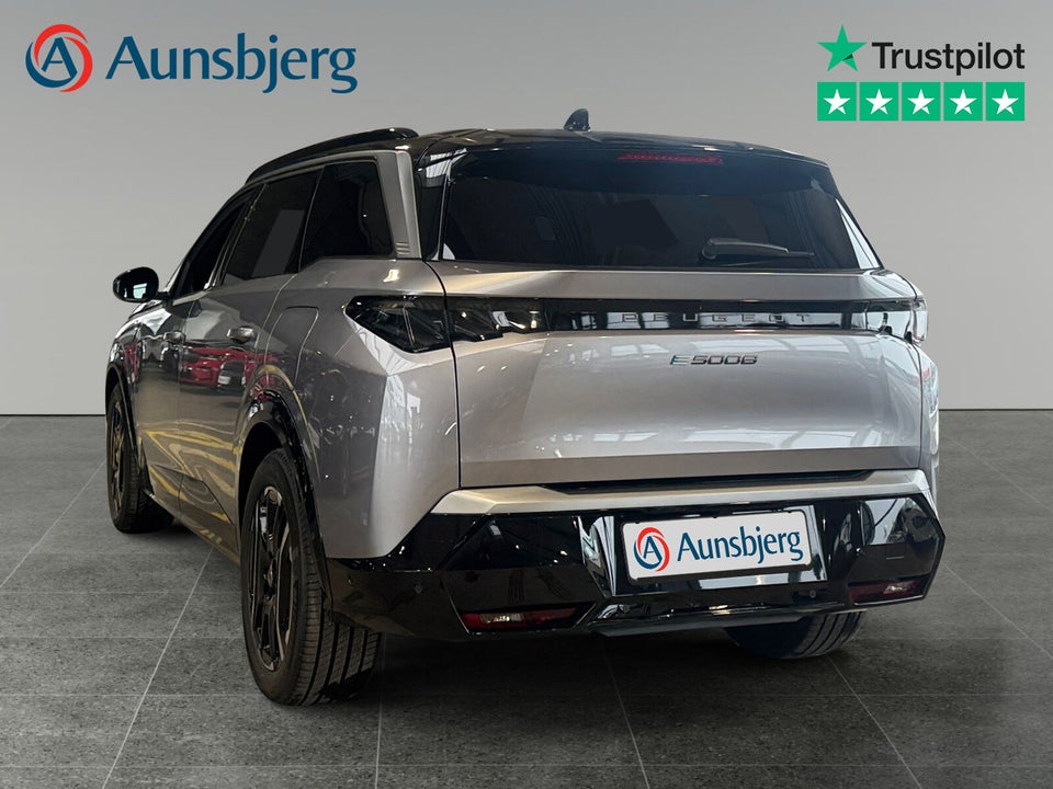 Peugeot e-5008 77 GT 7prs 5d