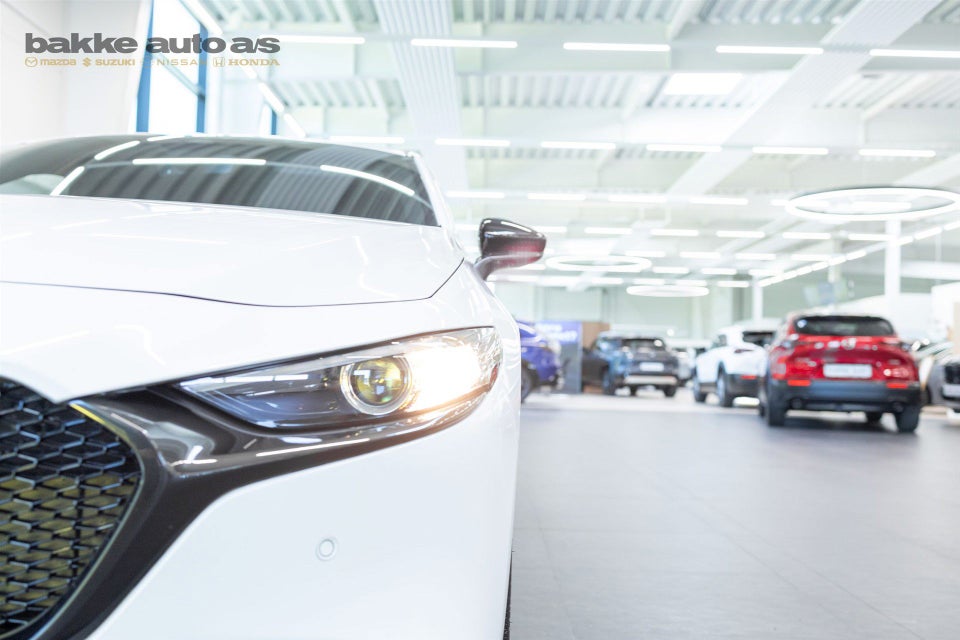 Mazda 3 2,0 e-SkyActiv-G 150 Homura aut. 5d