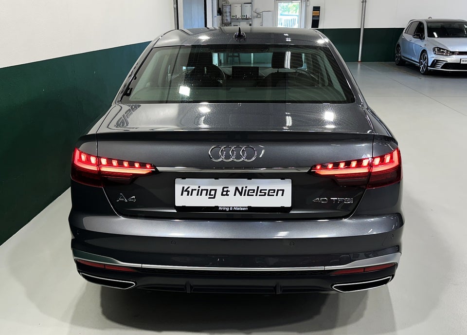 Audi A4 40 TFSi S-line plus S-tr. 4d